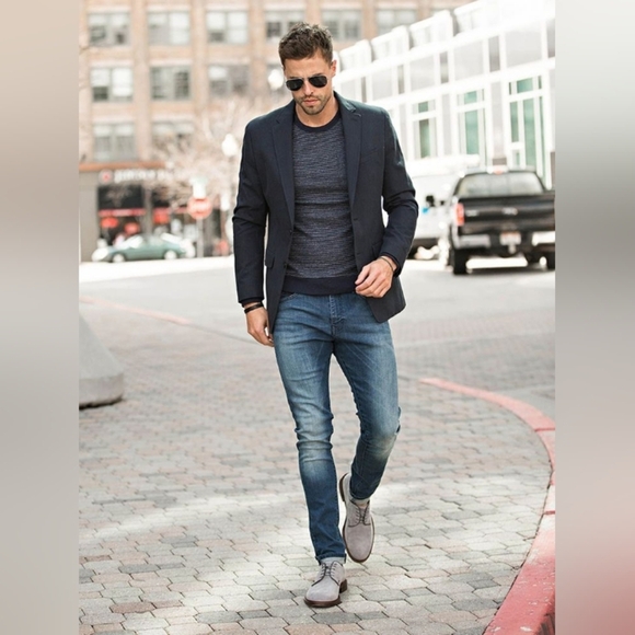 GAP Men's Cotton V neck stripe sweater - Picture 8 of 9